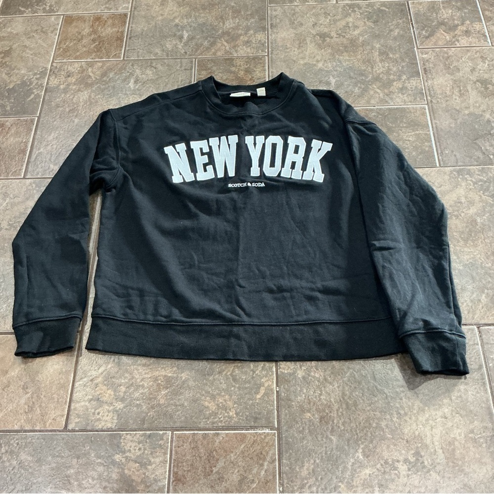 🥵 Scotch & Soda Black Crewneck Sweater